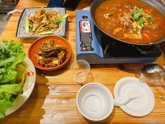 -霄汉牛三鲜湖北砂锅菜(万松园2店)