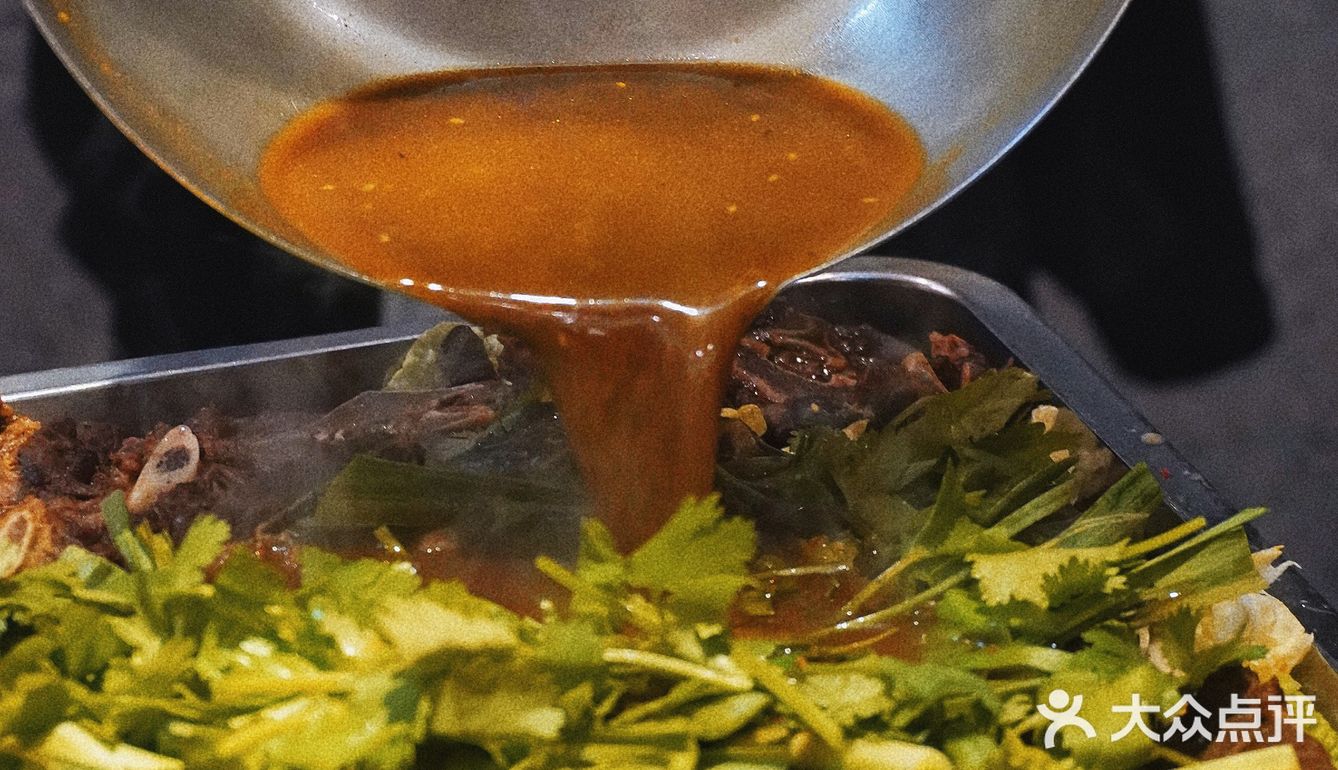 又双叒叕来疯狂小弟吃碳锅羊肉🐑啦‼️