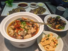 -鱼你相聚·河鲜馆(袁家岭店)