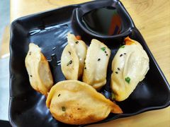 -香山胡记吴江路生煎(灵山路店)