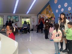 -西安小天鹅艺术团(曲江Alice店)