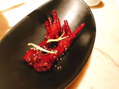 吮指鸡爪-桂满陇·蟹黄小笼汤包(中山公园店)