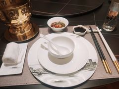 -鼎泰亨·海鲜牛肉餐厅(滨江店)