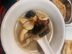 -小锅巴纳西餐厅