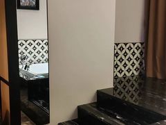 -万泊酒店(长沙五一广场国金中心店)