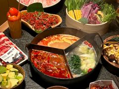 -三出山火锅(南京万象天地店)