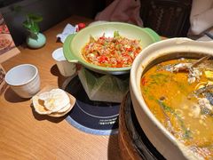 -吃饭皇帝大土家民族菜(荟聚店)