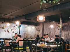 大堂-老五烧烤(盘金华府总店)