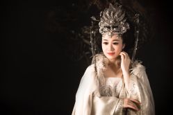 点击看大图 -九月鹰飞汉服摄影工作室