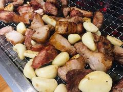 -肉甲韩国木炭烤肉(新壹街1店)