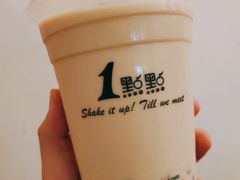 燕麦黑糖乌龙奶-1点点(东方宝泰店)