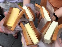 -詹爷爷乌节路街头冰淇淋