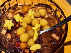 草莓冰粉-十三式重庆江湖菜(金茂览秀城店)