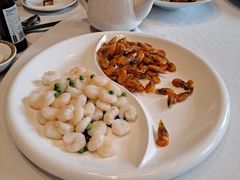 油爆虾拼虾仁-上海1号私藏菜(静安店)