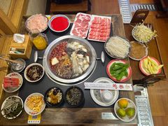 -沸炉重庆老火锅(军事博物馆店)