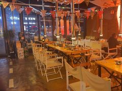-叽叽扎扎烤肉场(生态城万达店)