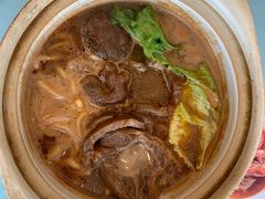 红烧牛腩面-南山鲜虾面·活鲜小馆·海味大连菜(南山总店)