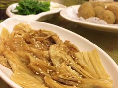 香麻鲜腐皮-石岐佬中山菜馆(张溪店)