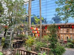 -花溪雨·森林餐厅(石基店)