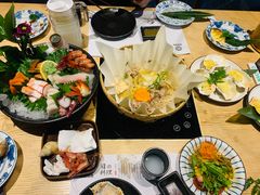 -枝魯枝魯自助料理