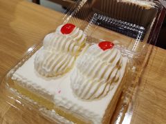 -红宝石·鲜奶小方·海派西点房(控江店)