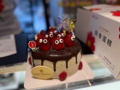 -花花卷卷·鲜食蛋糕(泉屋店)