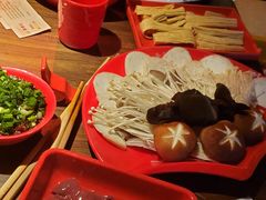 -季季红火锅(动壹店)
