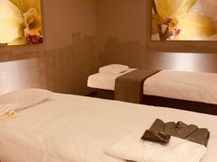 -Let’s Relax Spa(MBK)