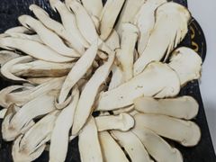 -蘑统田下·野生菌火锅