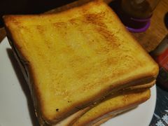 烤面包片-喝丢一只鞋辣炒海鲜小烧烤(三八广场店)