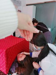 -董小姐日式美甲美睫·皮肤管理