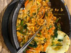 -吴草鸡爪오초닭발韩食堂(融恒盈嘉中心店)