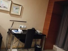 -无锡鼎尚皇冠酒店