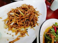 -龙大哥辣子鸡(双龙店)