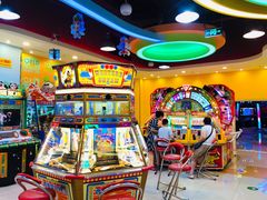 -汤姆熊欢乐世界(红博会展购物广场店)