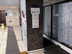 -蓝天国际游泳培训基地(华腾园店)