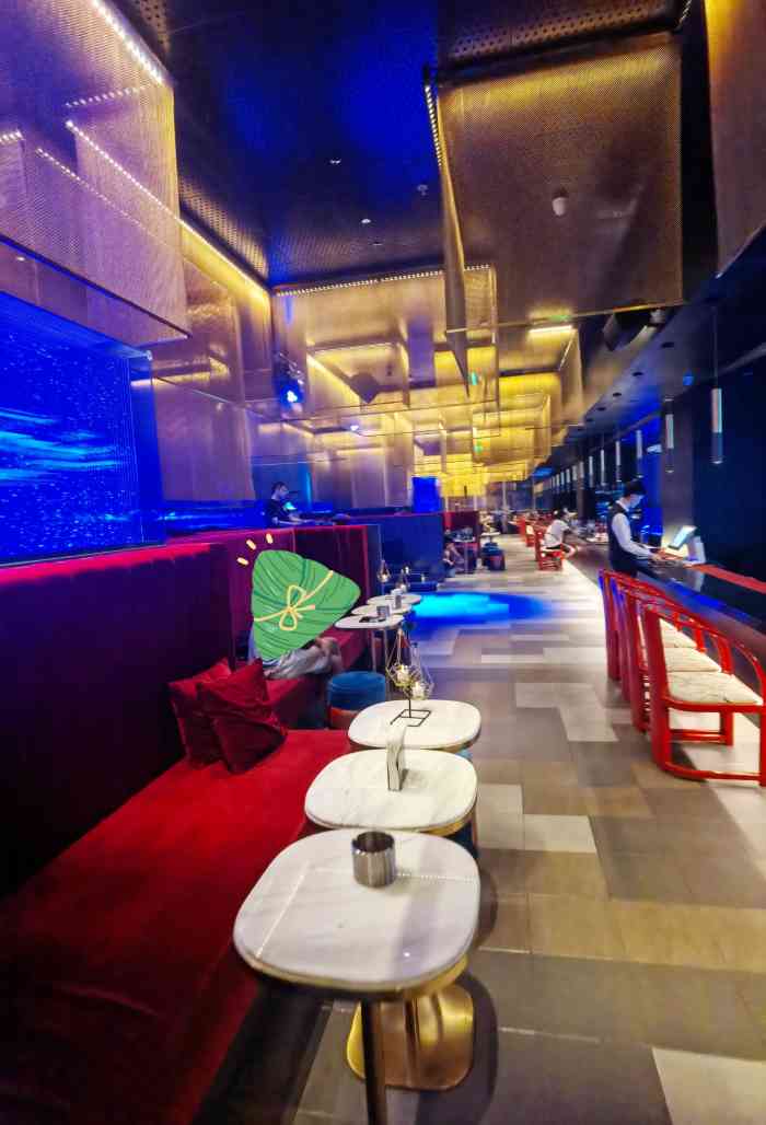 云顶57·酒廊-"这家酒吧在高新区,位置很不错,而且地段也.