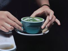 抹茶拿铁-谷咖啡·鲜花绿植花园餐厅