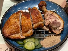 卤炸鸡腿饭-馔豚·台北菜专门店(深圳湾万象城店)