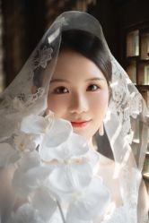 -雪中彩影婚纱摄影·微光艺术中心