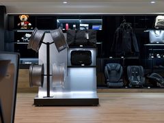 -奔驰上海利星(七宝店)