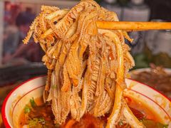 -山城棒棒军手作火锅·天花板手撕水牛鲜毛肚(北京店)