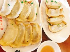 -小姜锅贴(凤凰街店)