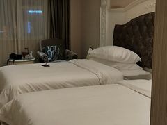-维也纳国际酒店·桂林两江四湖红岭路店