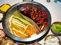 -芈重山老火锅(广州首店)
