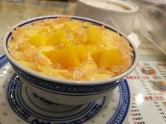 -广信牛奶甜品世家(台东店)