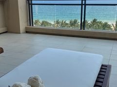 -海南清水湾莱佛士酒店