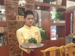 -巴国妹子毛肚火锅(蓝光悦城店)