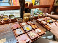 -银米·云南传统过桥米线(双廊黑金冠店)