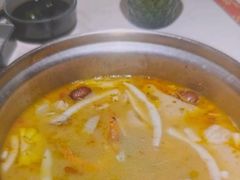 -喃喃椰·糟粕醋·椰子鸡火锅(七堡花园店)